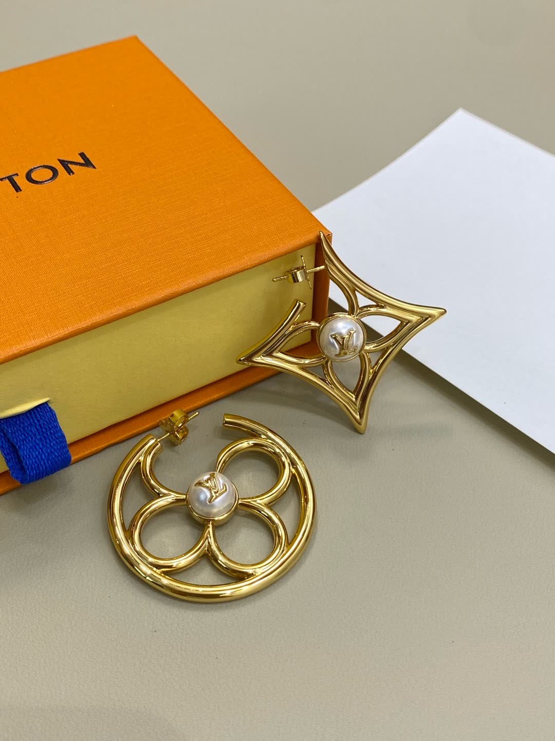 Louis Vuitton Lanvin Gold Earrings with Pearl Accents